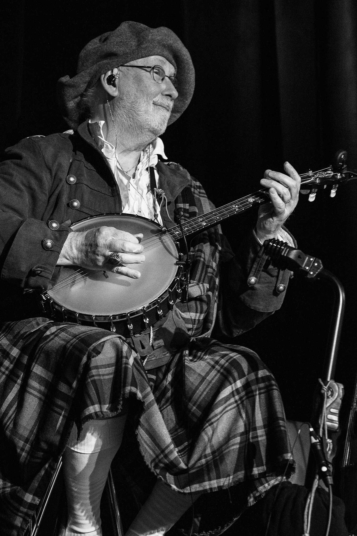 Groupe-musique-irlandaise-patrick-irishbarn Groupe-musique-irlandaise-patrick-irishbarn